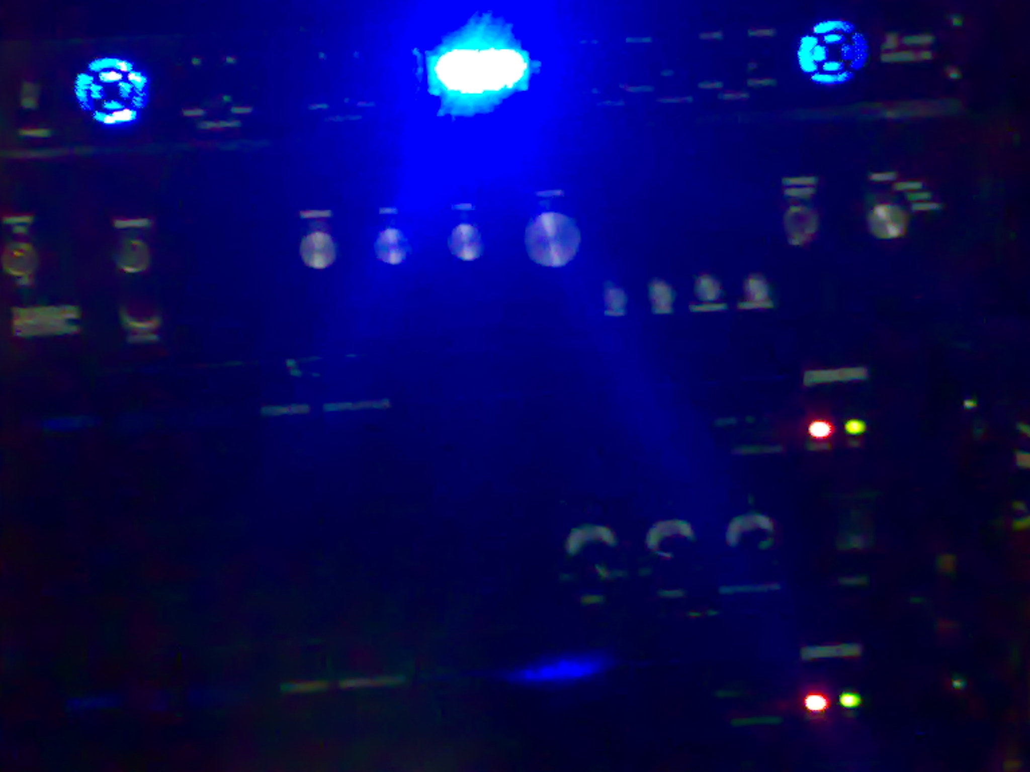 13122008437.jpg