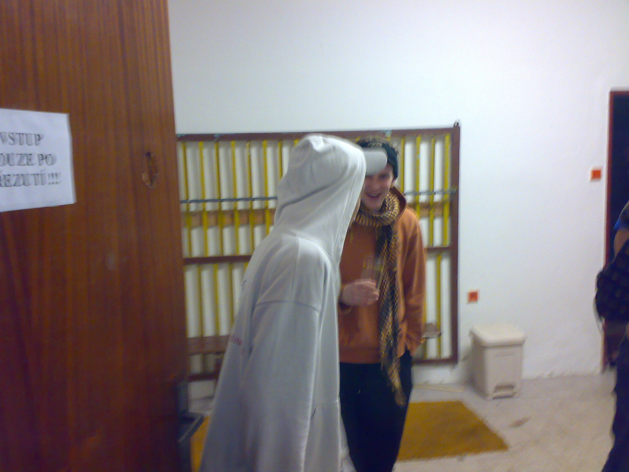 13122008384.jpg